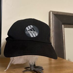 ADIDAS BLACK ATHLETIC HATS